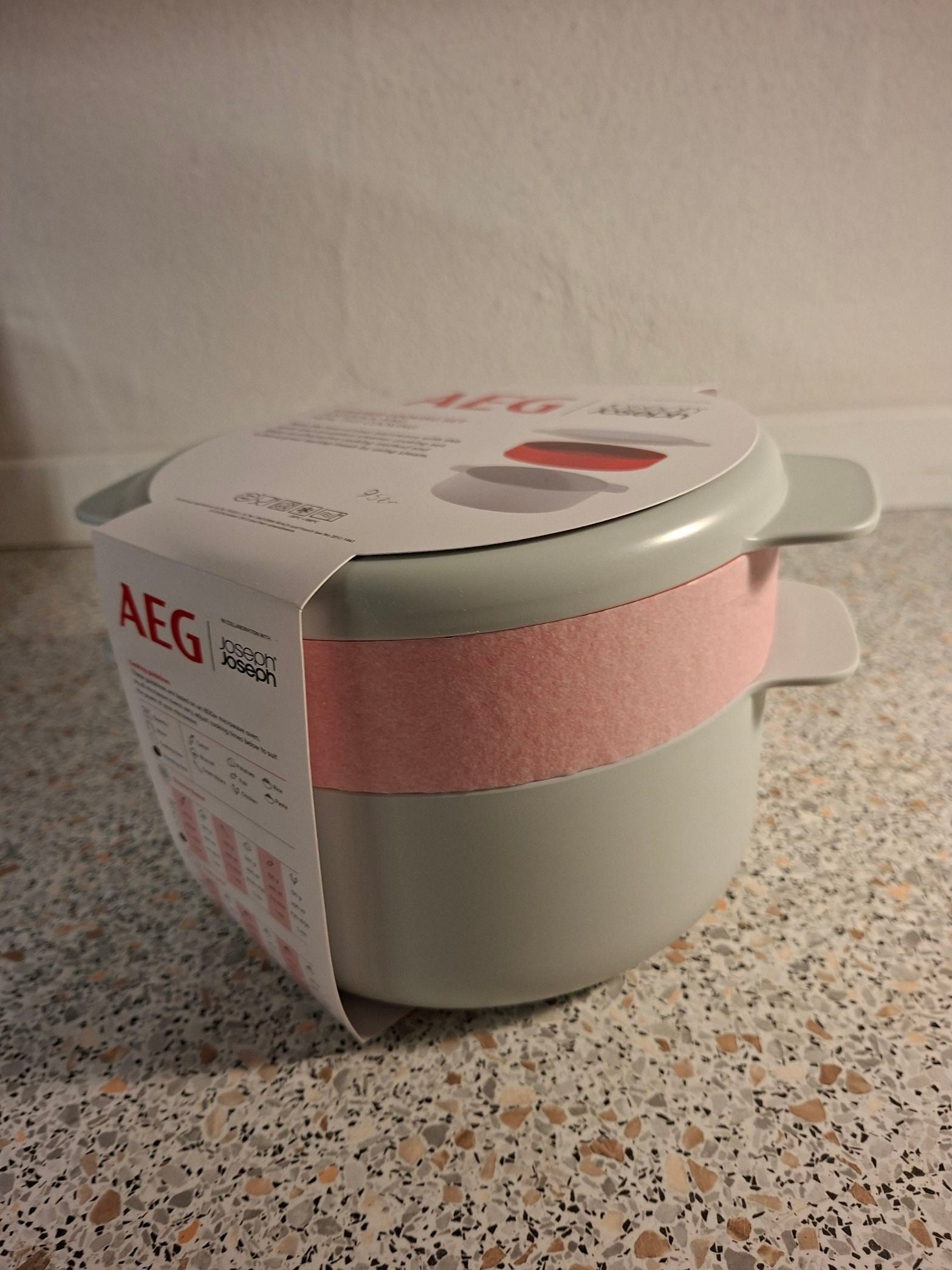 AEG steamer